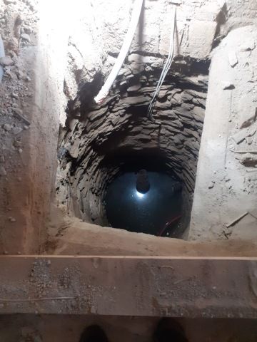 Čištění kopané studny Horažďovice.