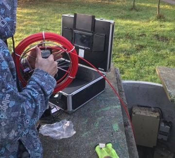 Kamerová prohlídka studny.