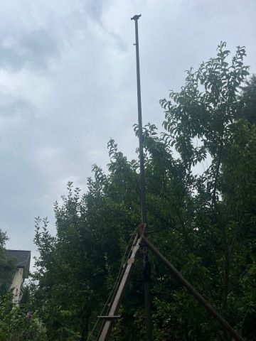 Demontáž pumpy z vrtané studny.