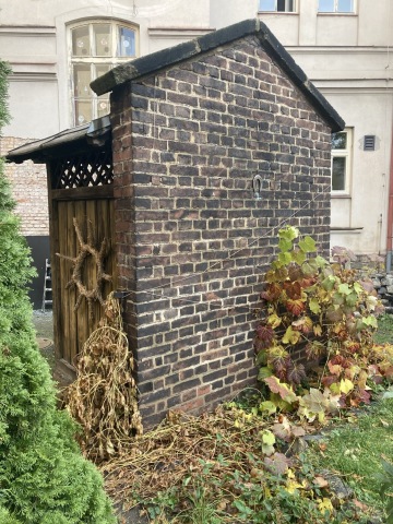 Čištění studny Plzeň, Husova ulice.